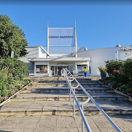Arlette Appartement Ouistreham Buitenkant foto